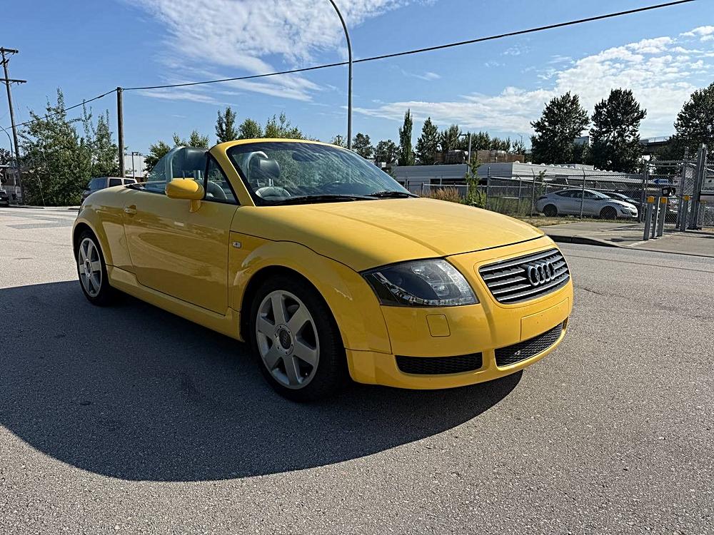 2004 Audi TT 2dr Roadster
