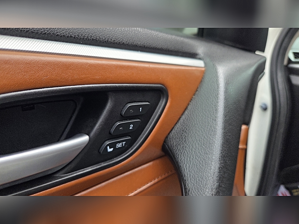 2012 Acura ZDX Base - Photo 14