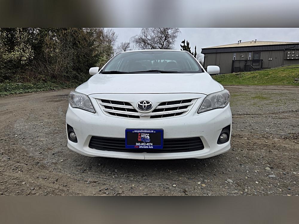 2013 Toyota Corolla LE - Photo 8