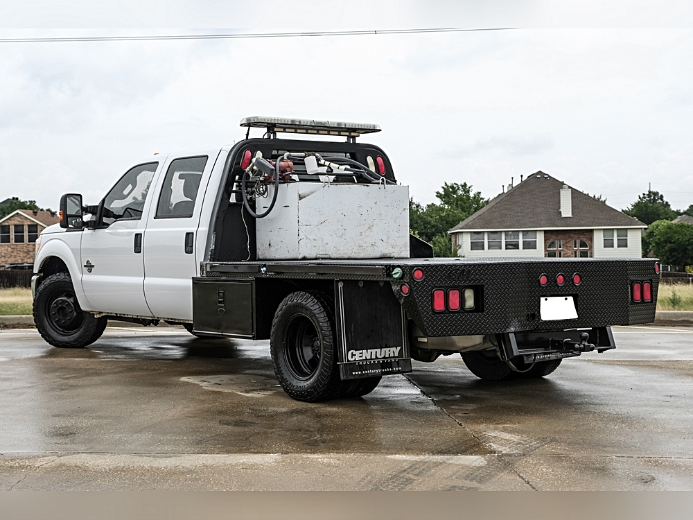 2014 Ford F-350 Super Duty Chassis Cab XL - Photo 11
