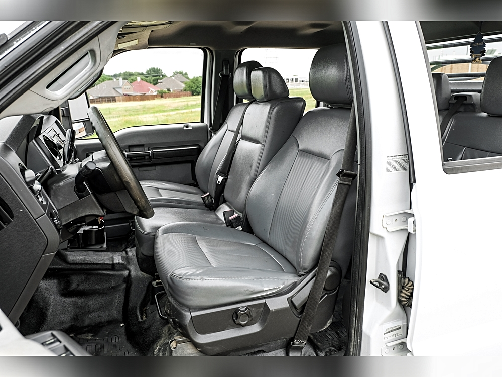 2014 Ford F-350 Super Duty Chassis Cab XL - Photo 25