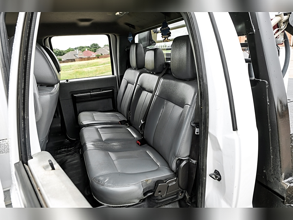 2014 Ford F-350 Super Duty Chassis Cab XL - Photo 28