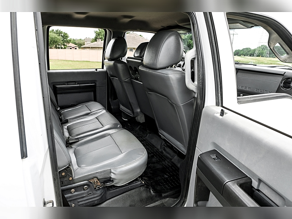 2014 Ford F-350 Super Duty Chassis Cab XL - Photo 29