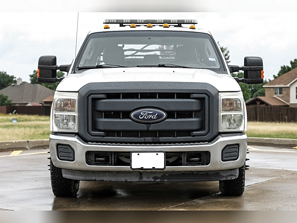 2014 Ford F-350 Super Duty Chassis Cab XL - Photo 6