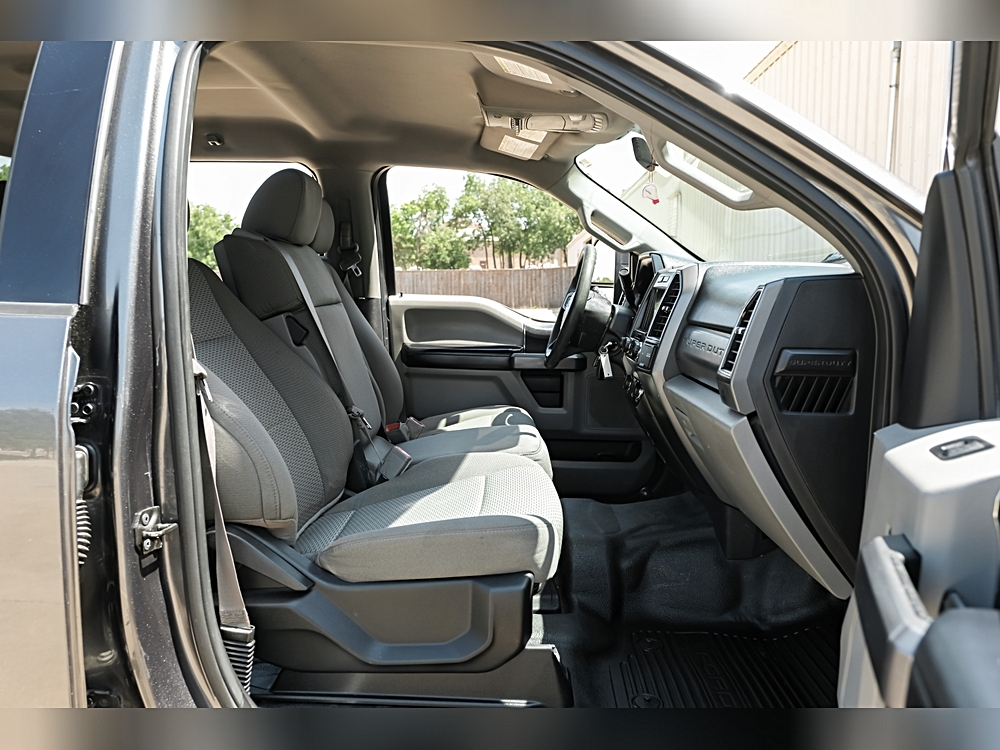2019 Ford F-250 Super Duty XLT - Photo 30