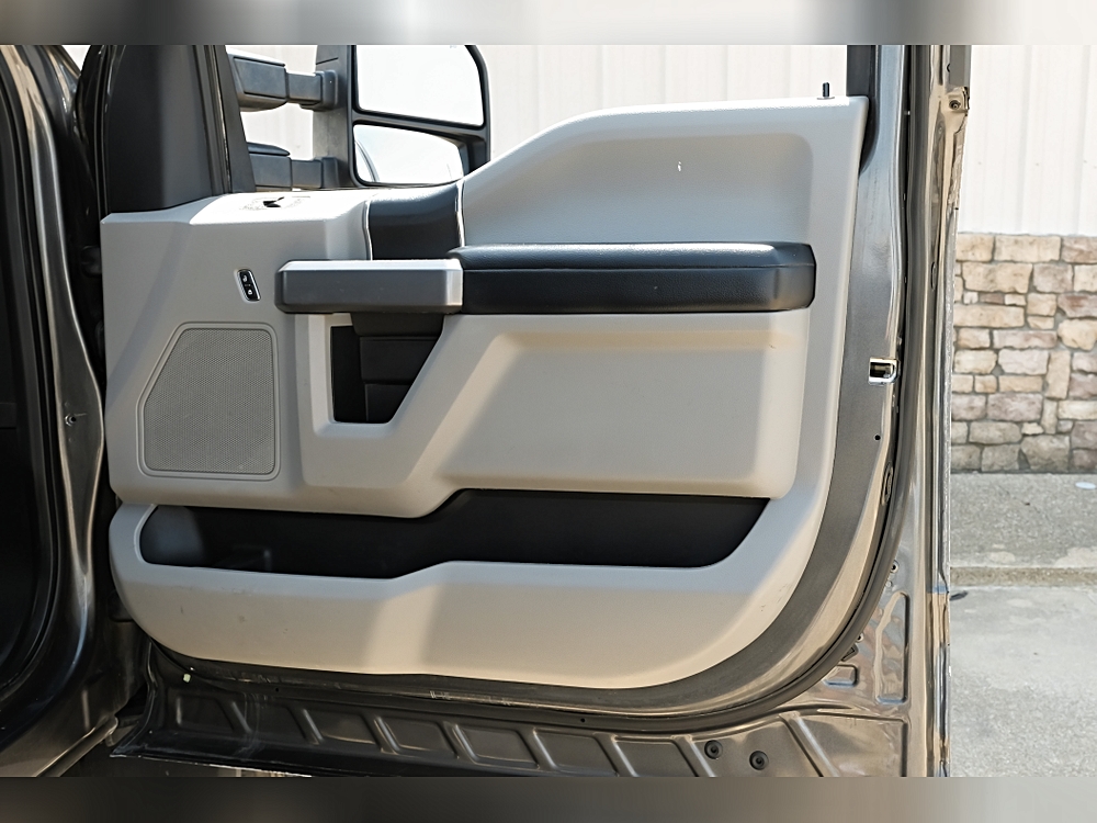 2019 Ford F-250 Super Duty XLT - Photo 40
