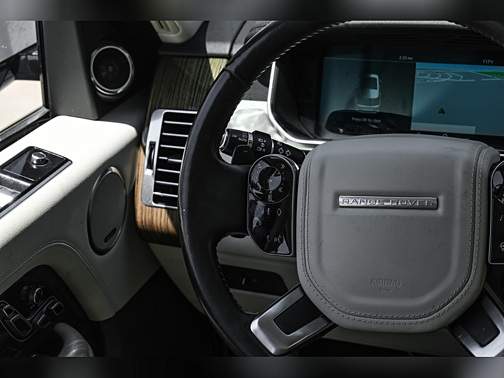 2018 Land Rover Range Rover HSE - Photo 18