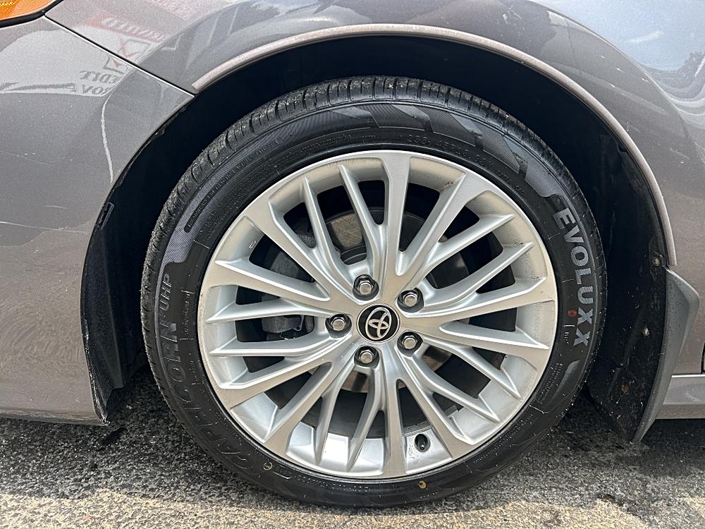 2020 Toyota Camry XLE - Photo 24