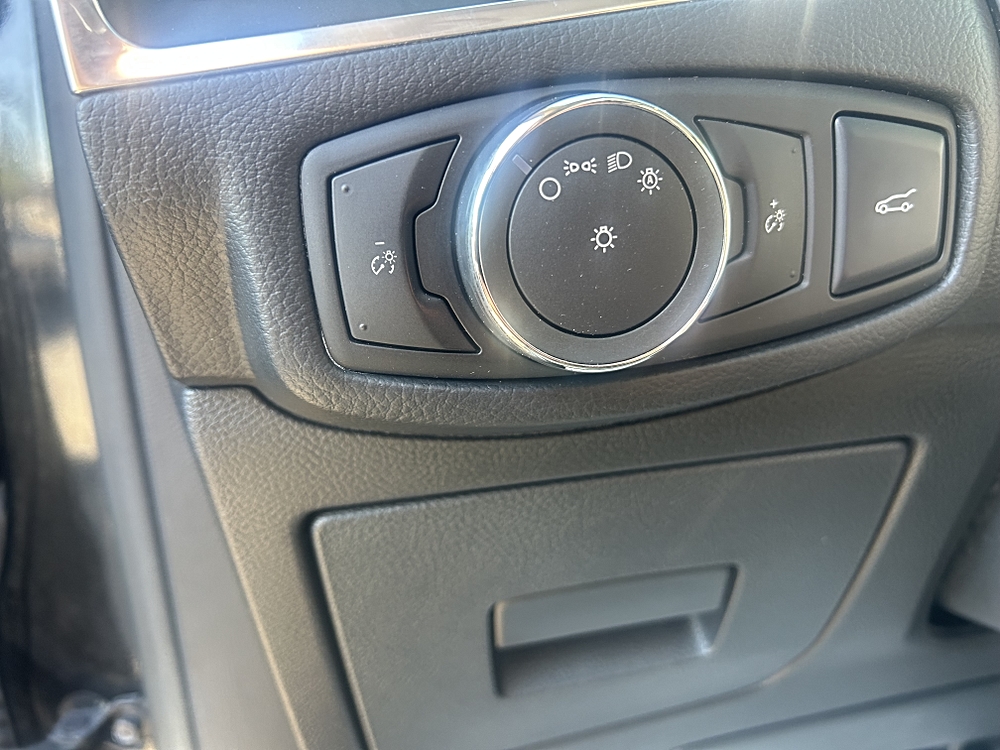 2019 Ford Edge SEL - Photo 89