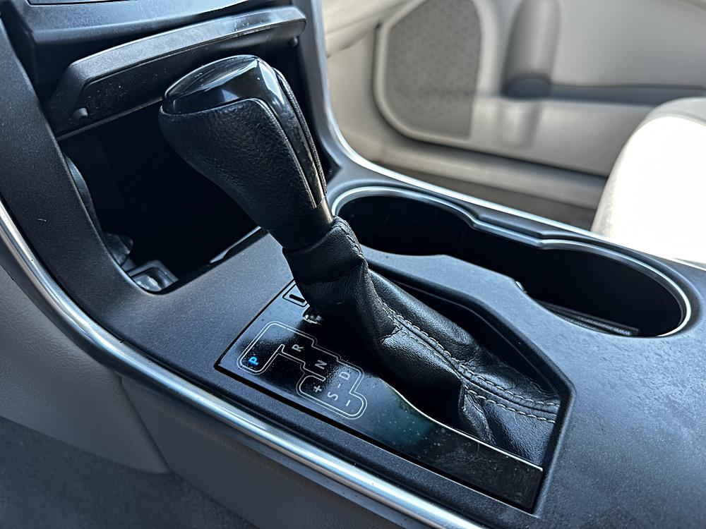 2017 Toyota Camry LE - Photo 46
