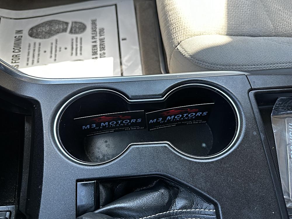 2017 Toyota Camry LE - Photo 47