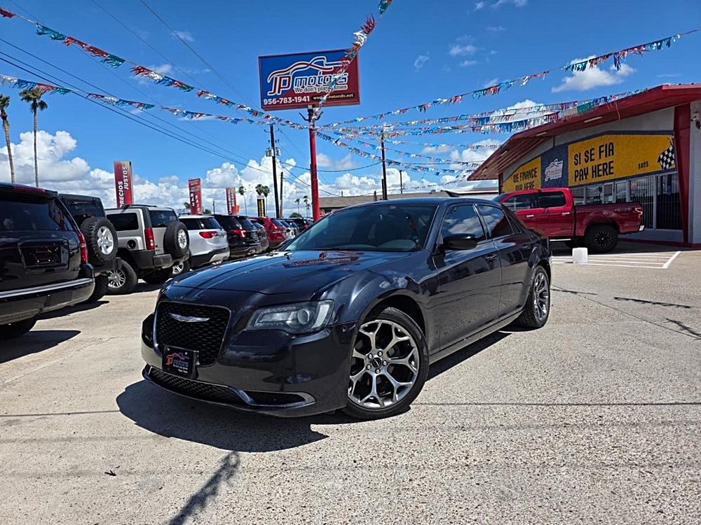 2018 Chrysler 300