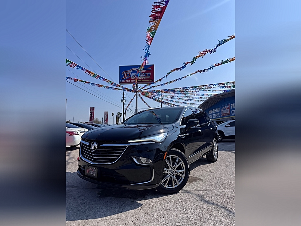 2023 Buick Enclave Essence's photo