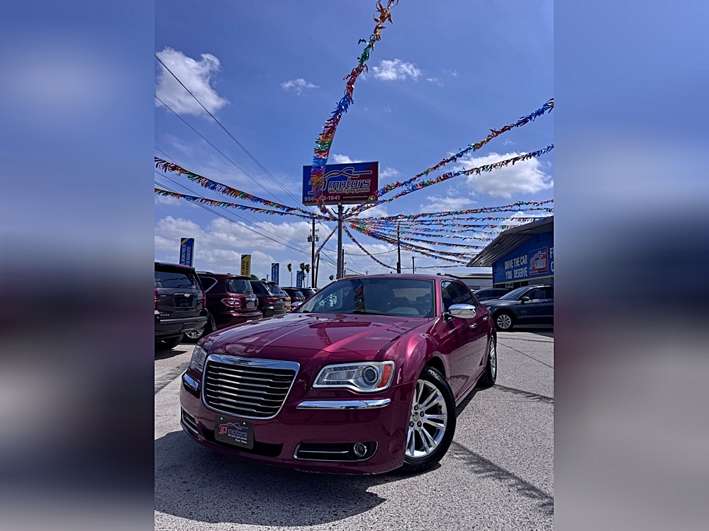 2012 Chrysler 300 Limited