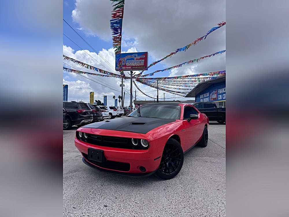 2019 Dodge Challenger SXT Auto's photo