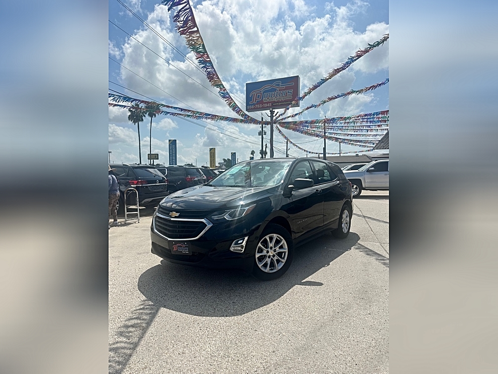 2018 Chevrolet Equinox LS's photo