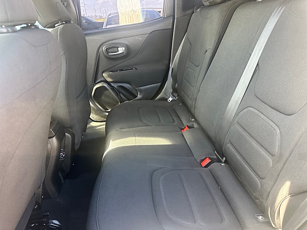 2019 Jeep Renegade Latitude - Photo 10