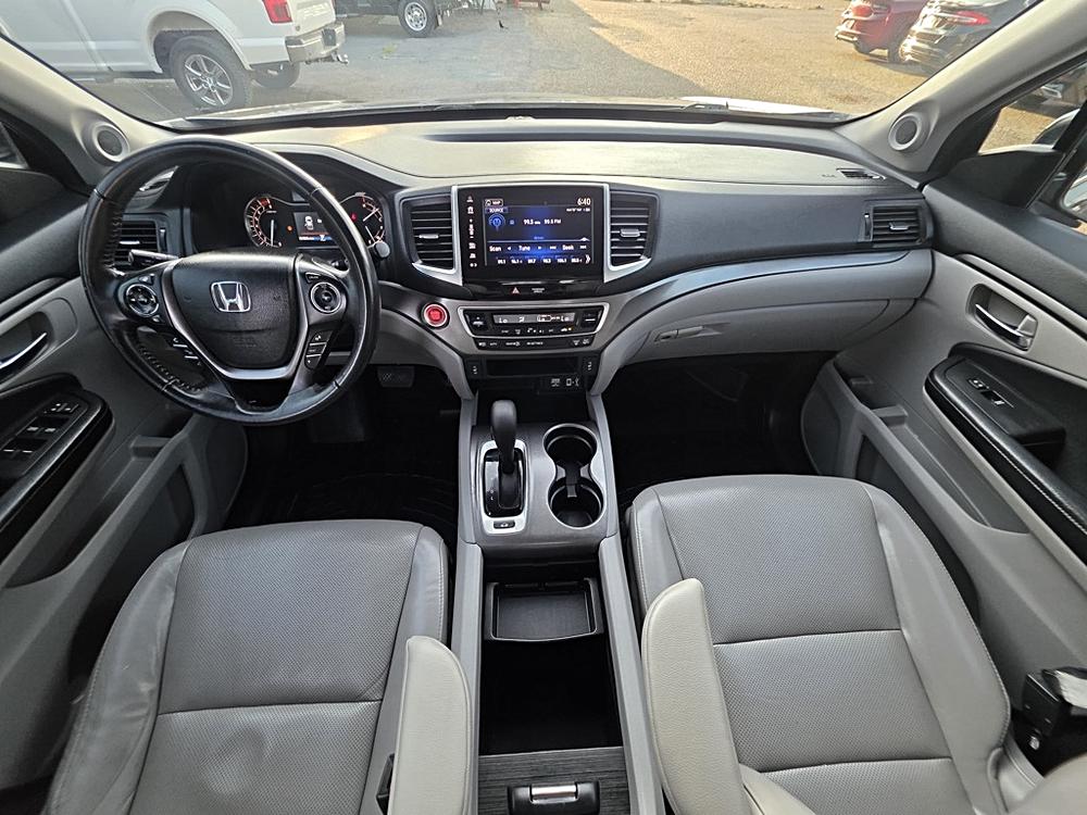 2018 Honda Ridgeline RTL-T - Photo 11