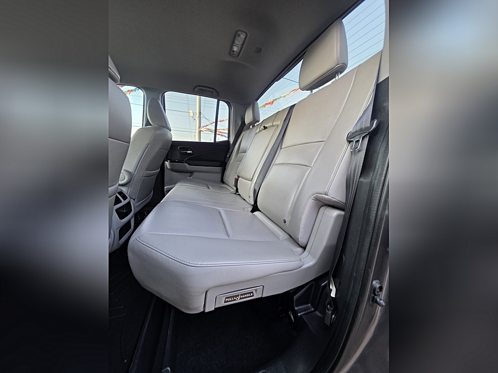 2018 Honda Ridgeline RTL-T - Photo 10