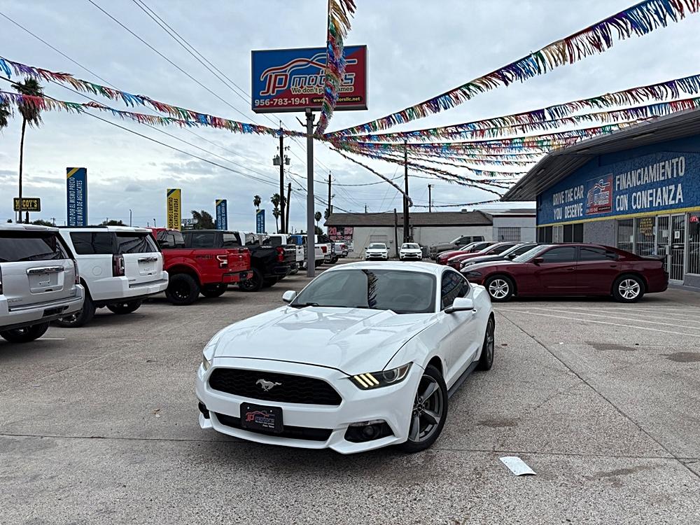 2016 Ford Mustang V6