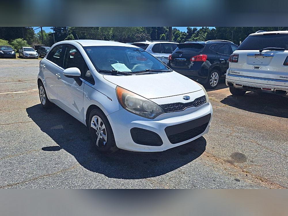 2013 Kia Rio LX AT's photo