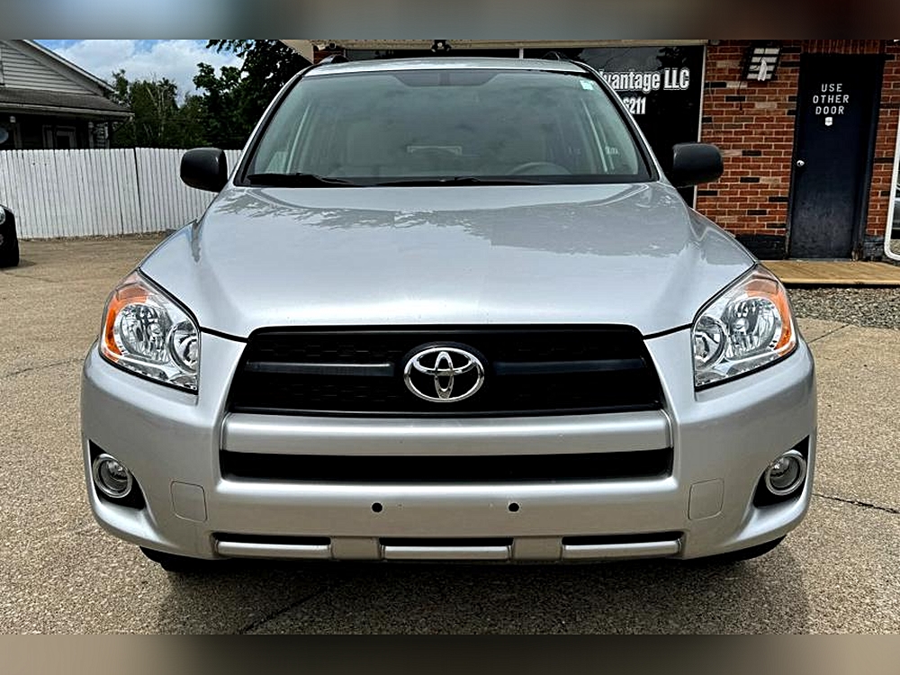 2010 Toyota RAV4 Base - Photo 16