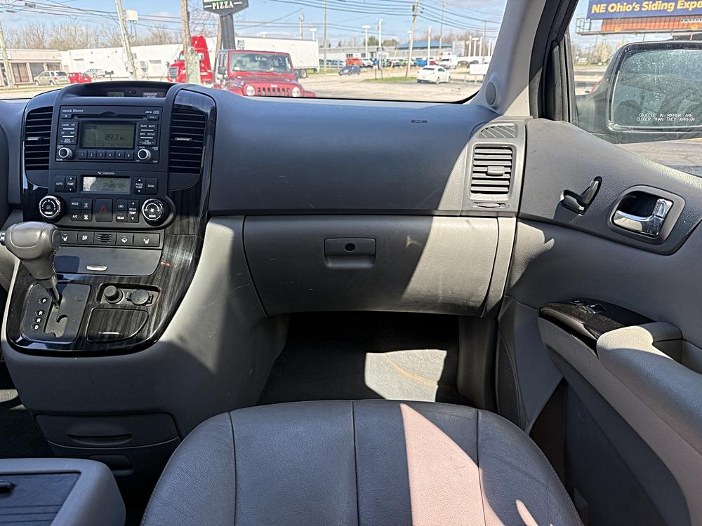2014 Kia Sedona EX - Photo 22