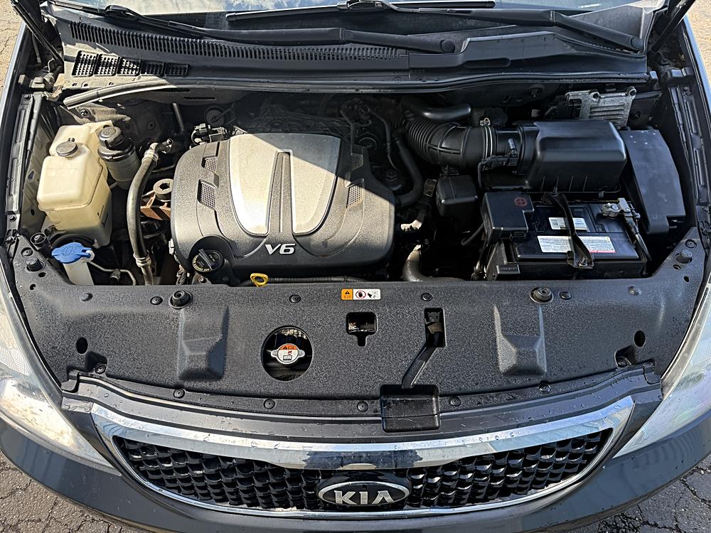 2014 Kia Sedona EX - Photo 35