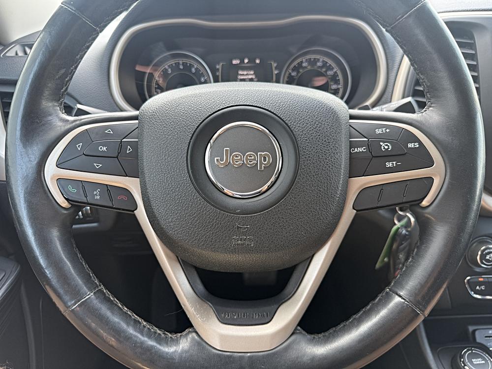 2015 Jeep Cherokee Latitude - Photo 23