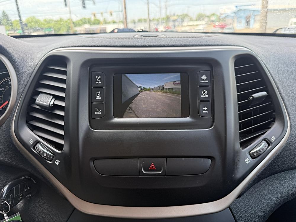 2015 Jeep Cherokee Latitude - Photo 27