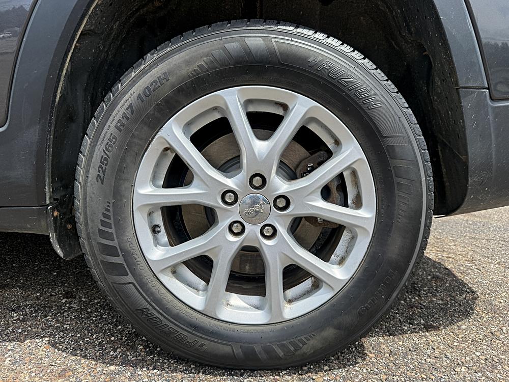 2015 Jeep Cherokee Latitude - Photo 36