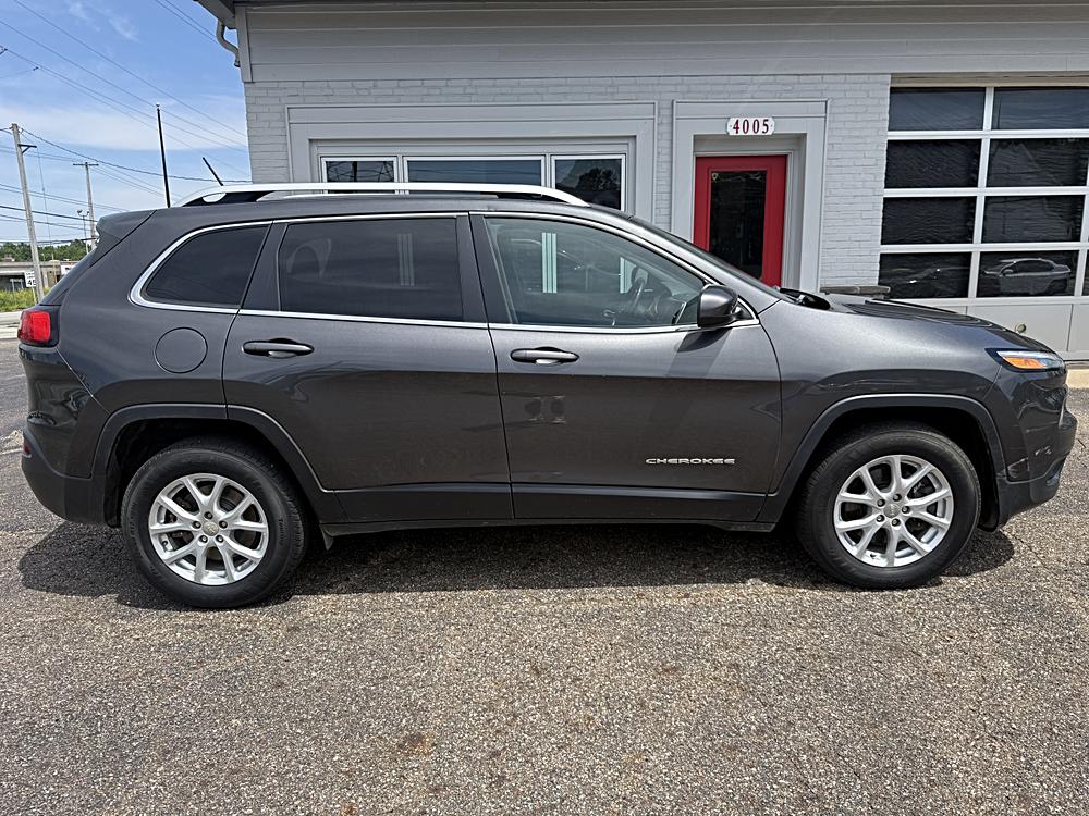 2015 Jeep Cherokee Latitude - Photo 6
