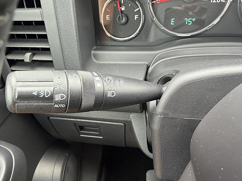 2012 Jeep Liberty Sport - Photo 27
