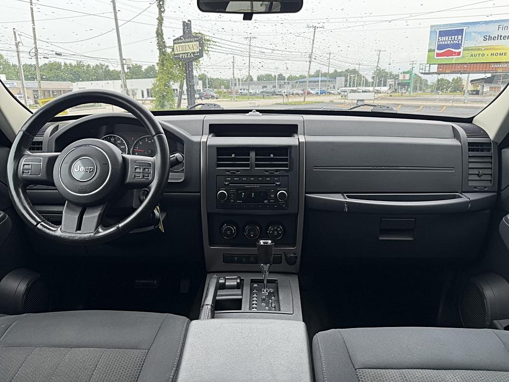 2012 Jeep Liberty Sport - Photo 17