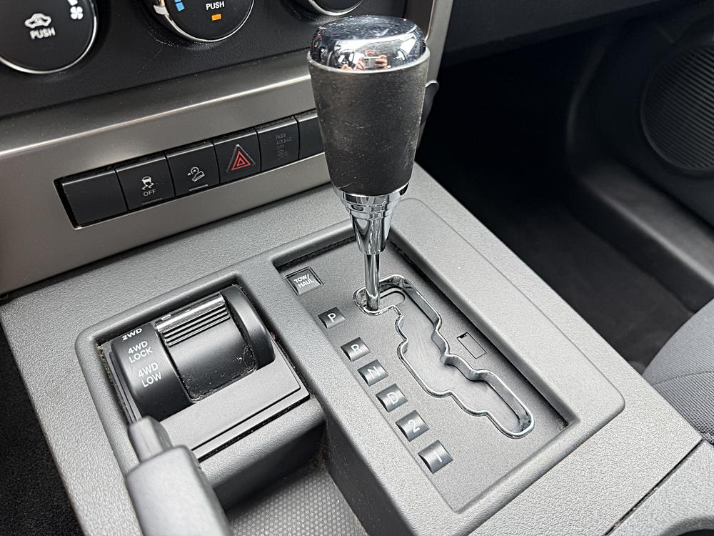2012 Jeep Liberty Sport - Photo 26