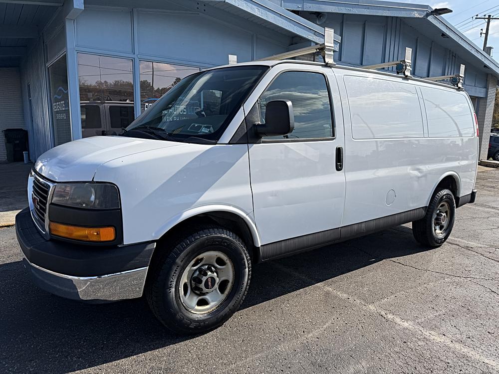2012 GMC Savana Cargo