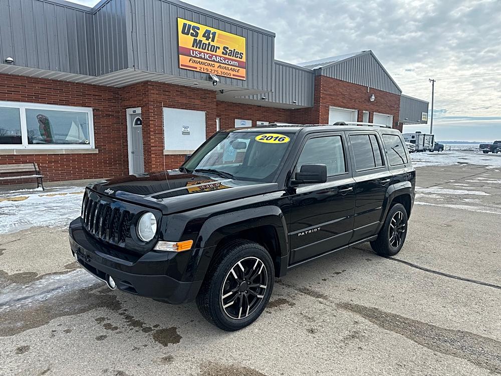 2016 Jeep Patriot Latitude's photo