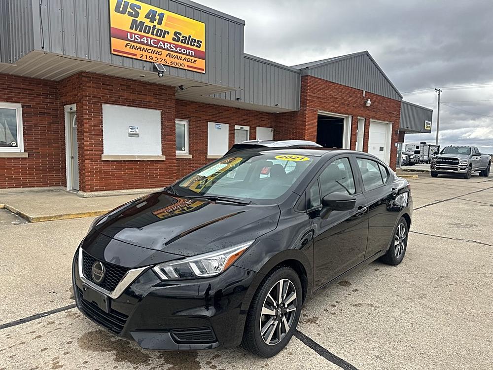 2021 Nissan Versa SV's photo