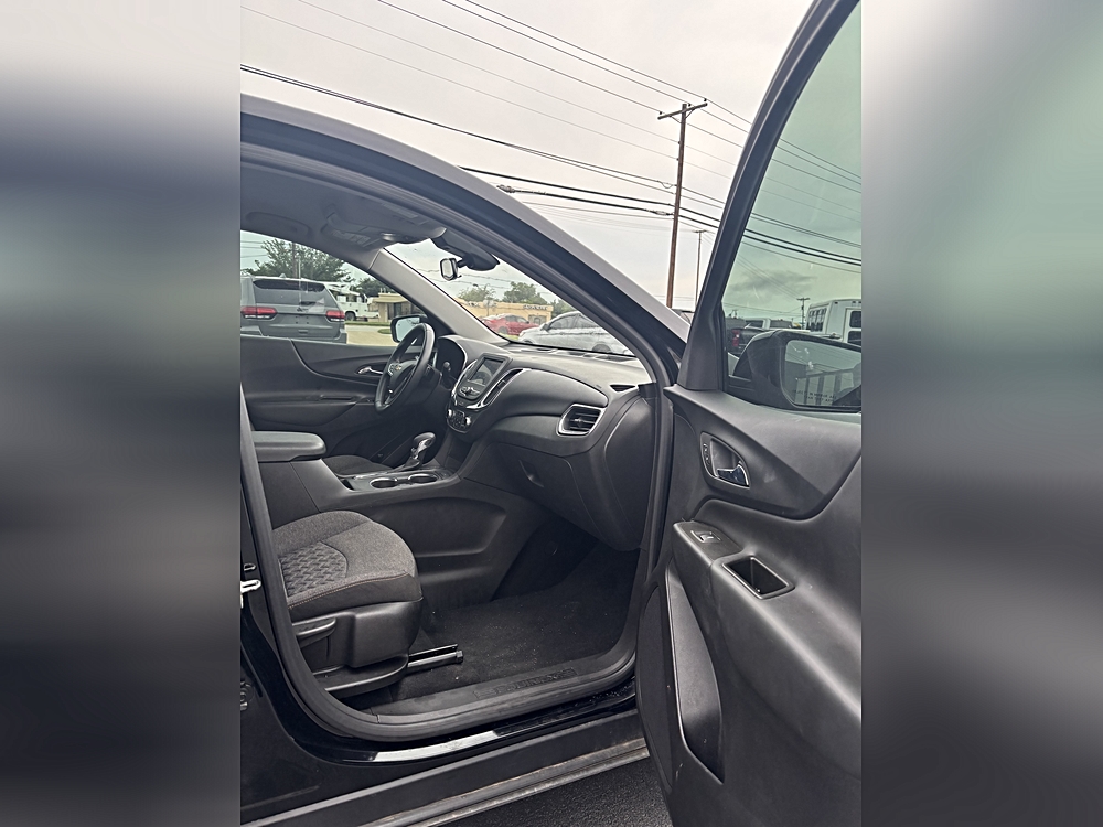 2023 Chevrolet Equinox 2FL - Photo 12