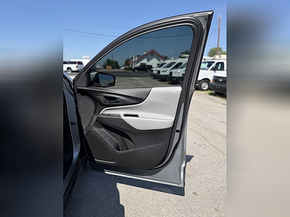 2023 Chevrolet Equinox 2FL - Photo 31