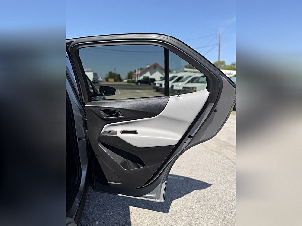 2023 Chevrolet Equinox 2FL - Photo 33