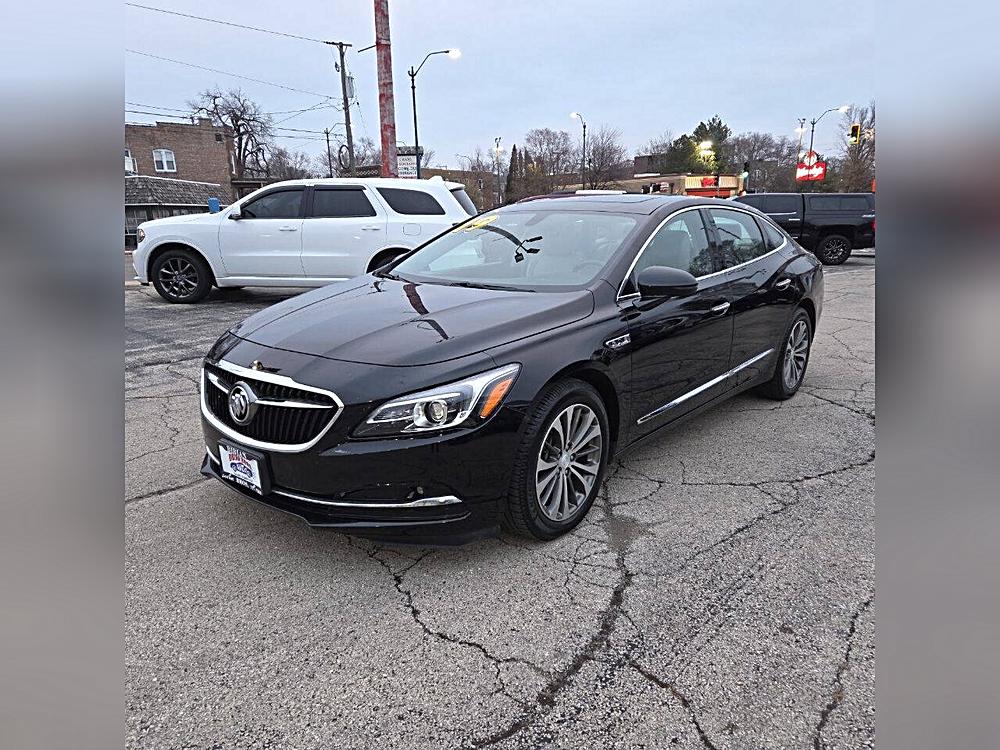 2019 Buick LaCrosse Essence's photo