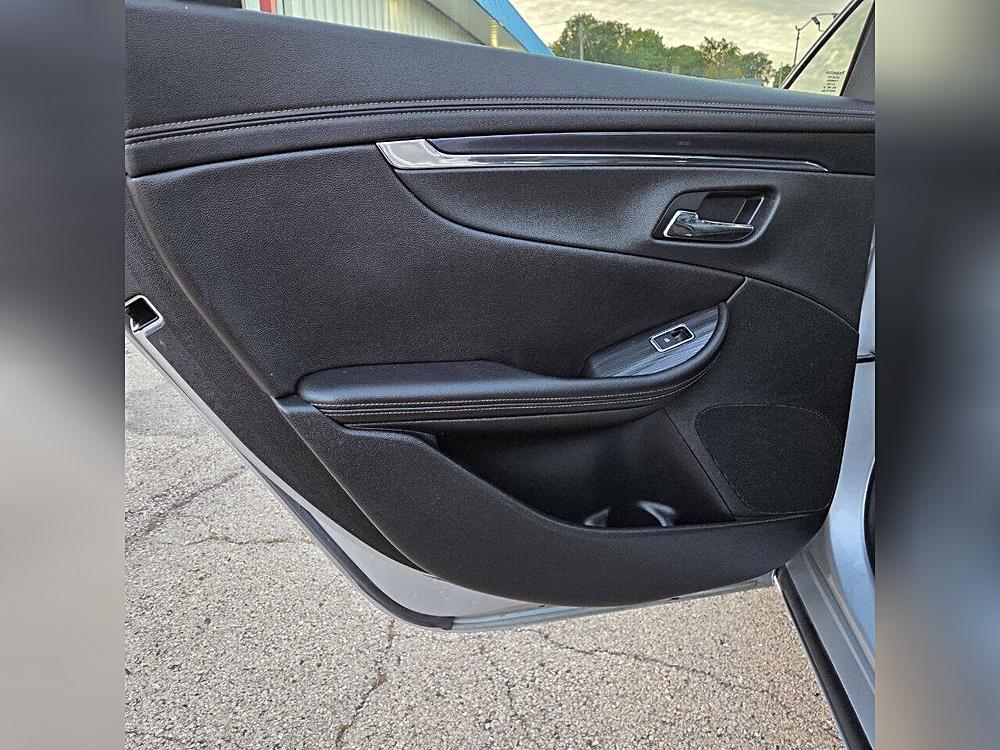 2019 Chevrolet Impala Premier - Photo 15
