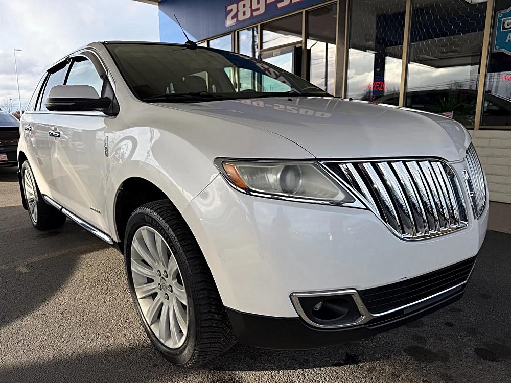 2013 Lincoln MKX Base's photo