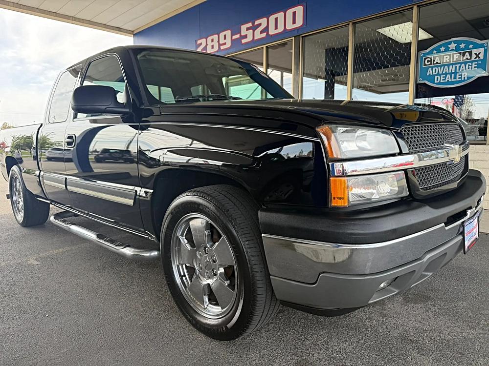 2005 Chevrolet Silverado 1500 LS