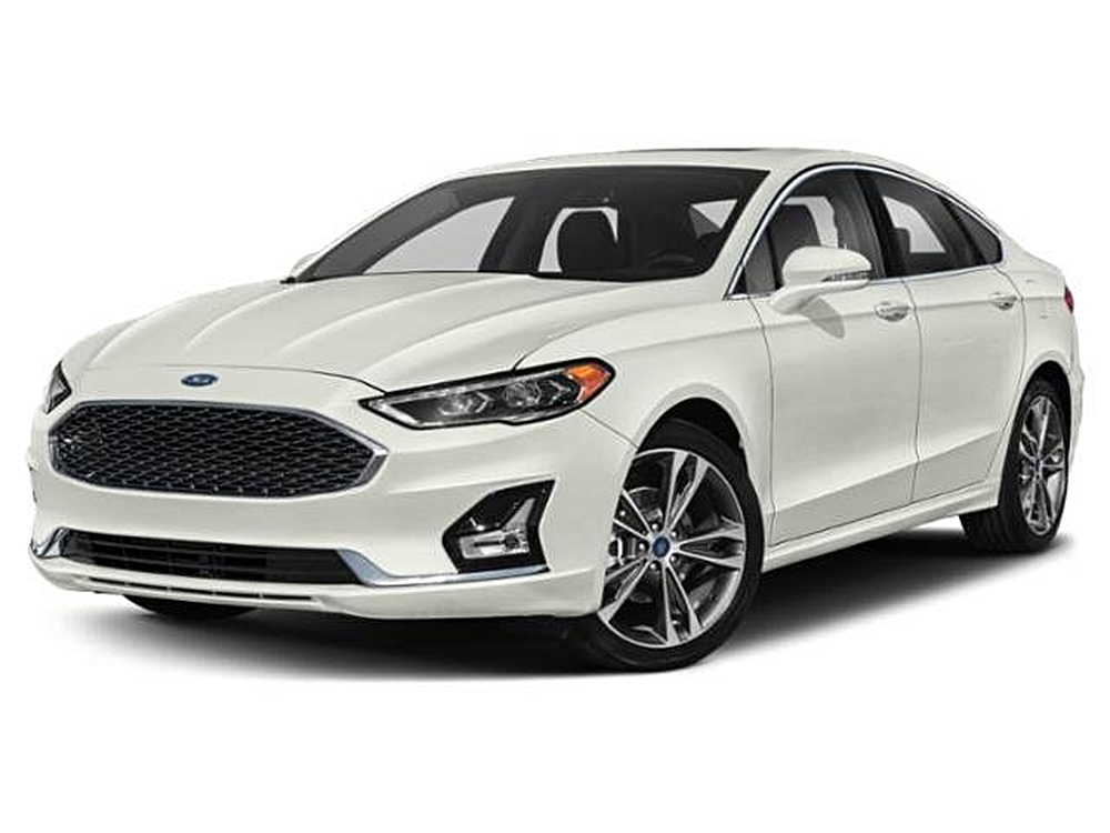 2020 Ford Fusion Titanium's photo