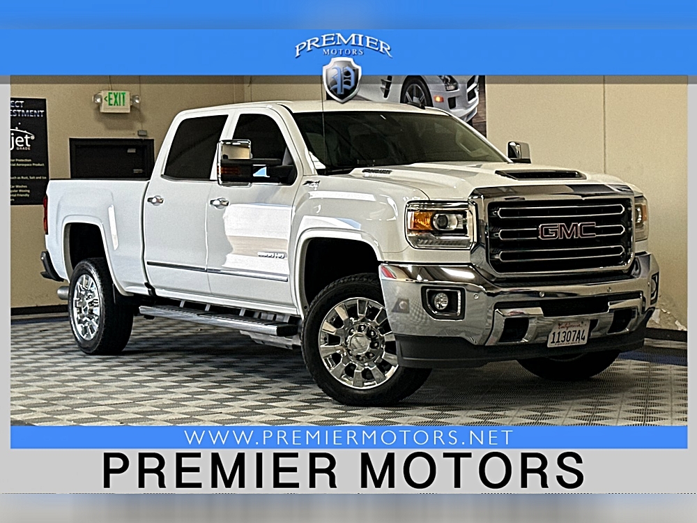 2017 GMC Sierra 4WD Crew Cab Standard Box SLT's photo