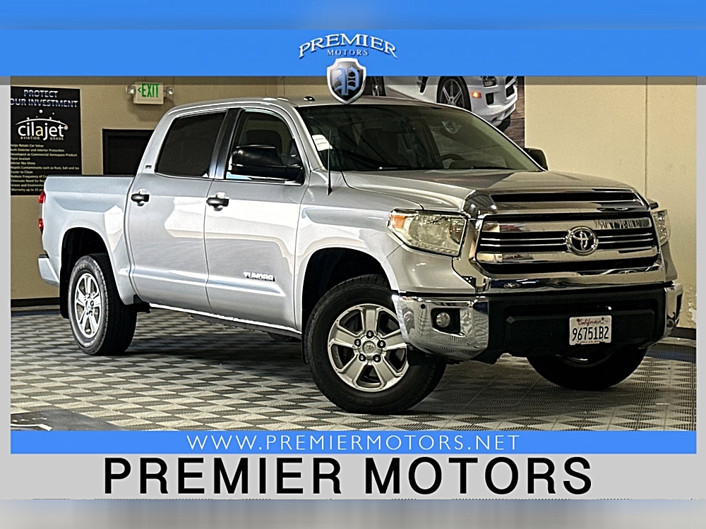 2016 Toyota Tundra SR5 4.6L Crew Max Short Bed's photo