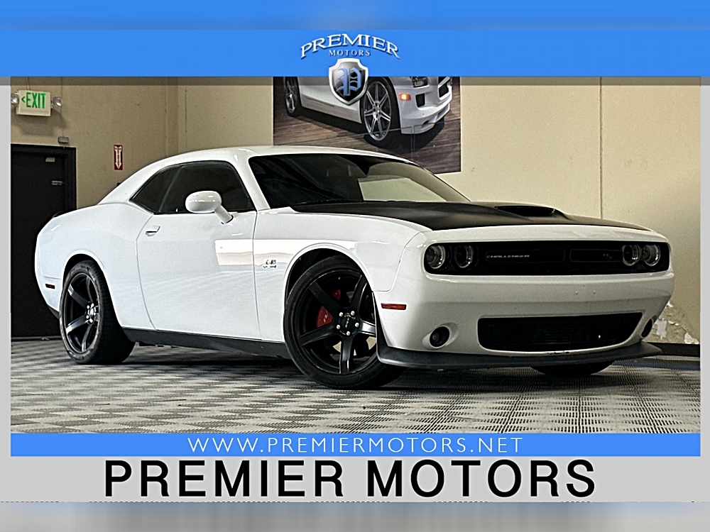 2019 Dodge Challenger RWD Automatic — photo 1 of 1