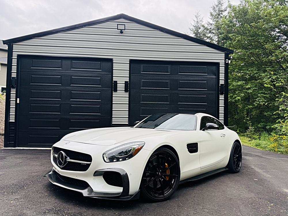 2017 Mercedes-Benz AMG GT AMG GT's photo